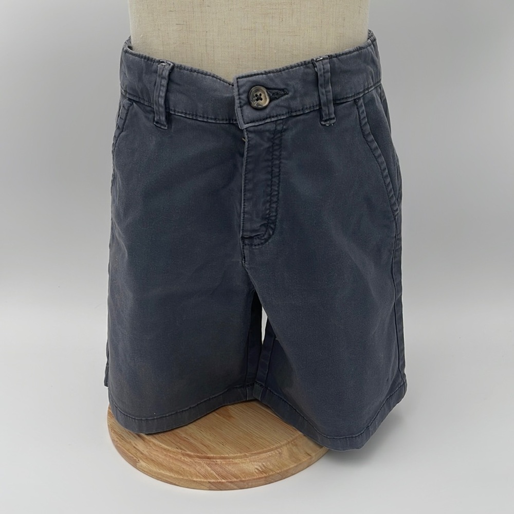 GOCCO gray shorts